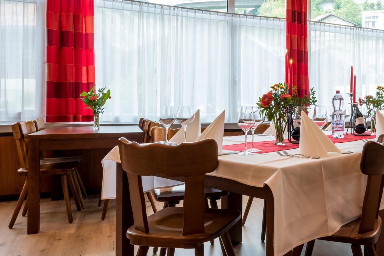 Hotel Du Pont Gampel-Bratsch Zewnętrze zdjęcie