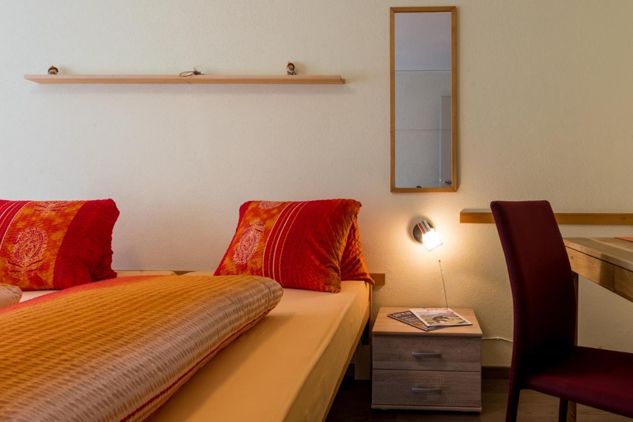 Hotel Du Pont Gampel-Bratsch Zewnętrze zdjęcie